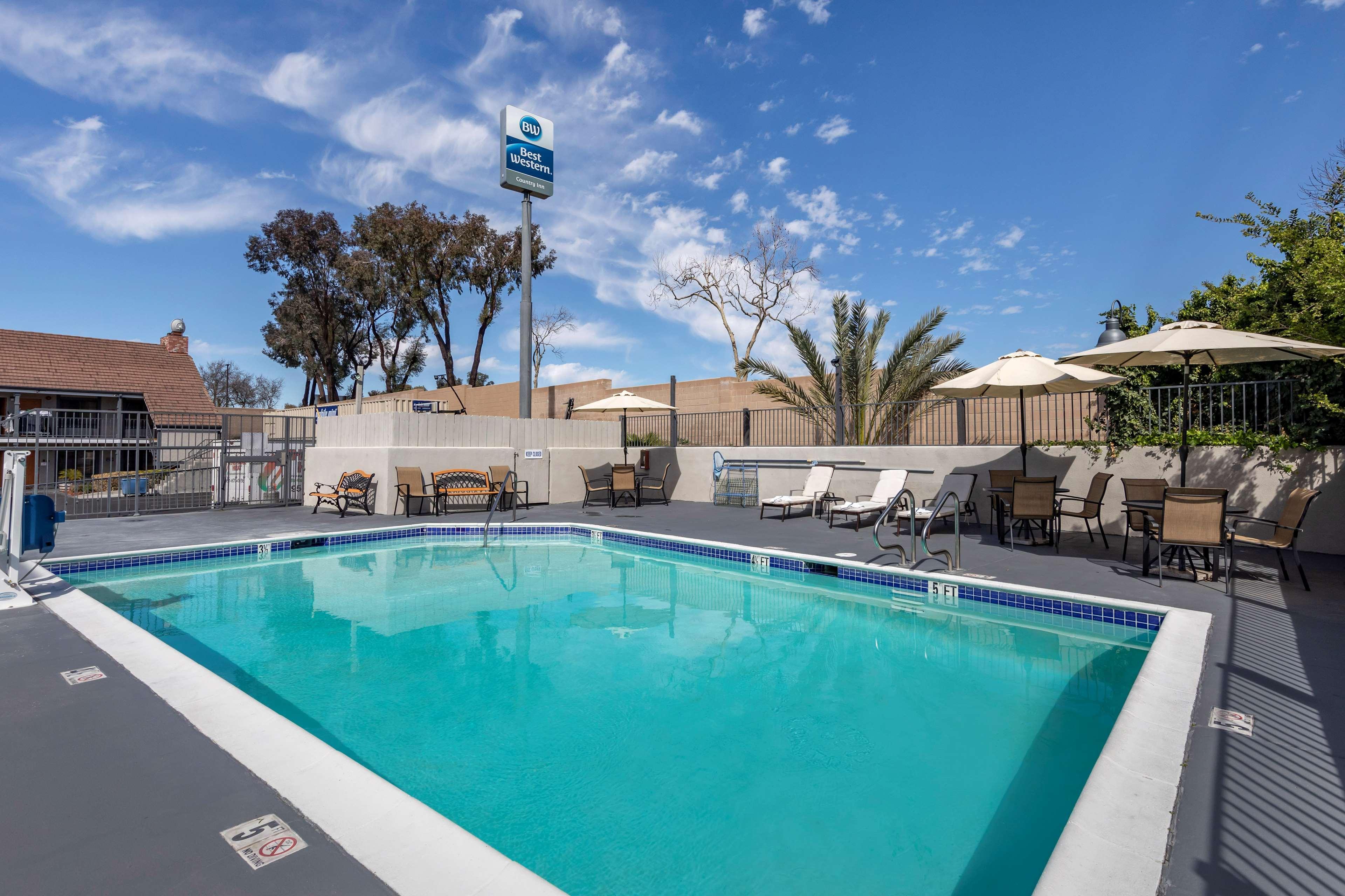 Best Western Country Inn Темекула Экстерьер фото