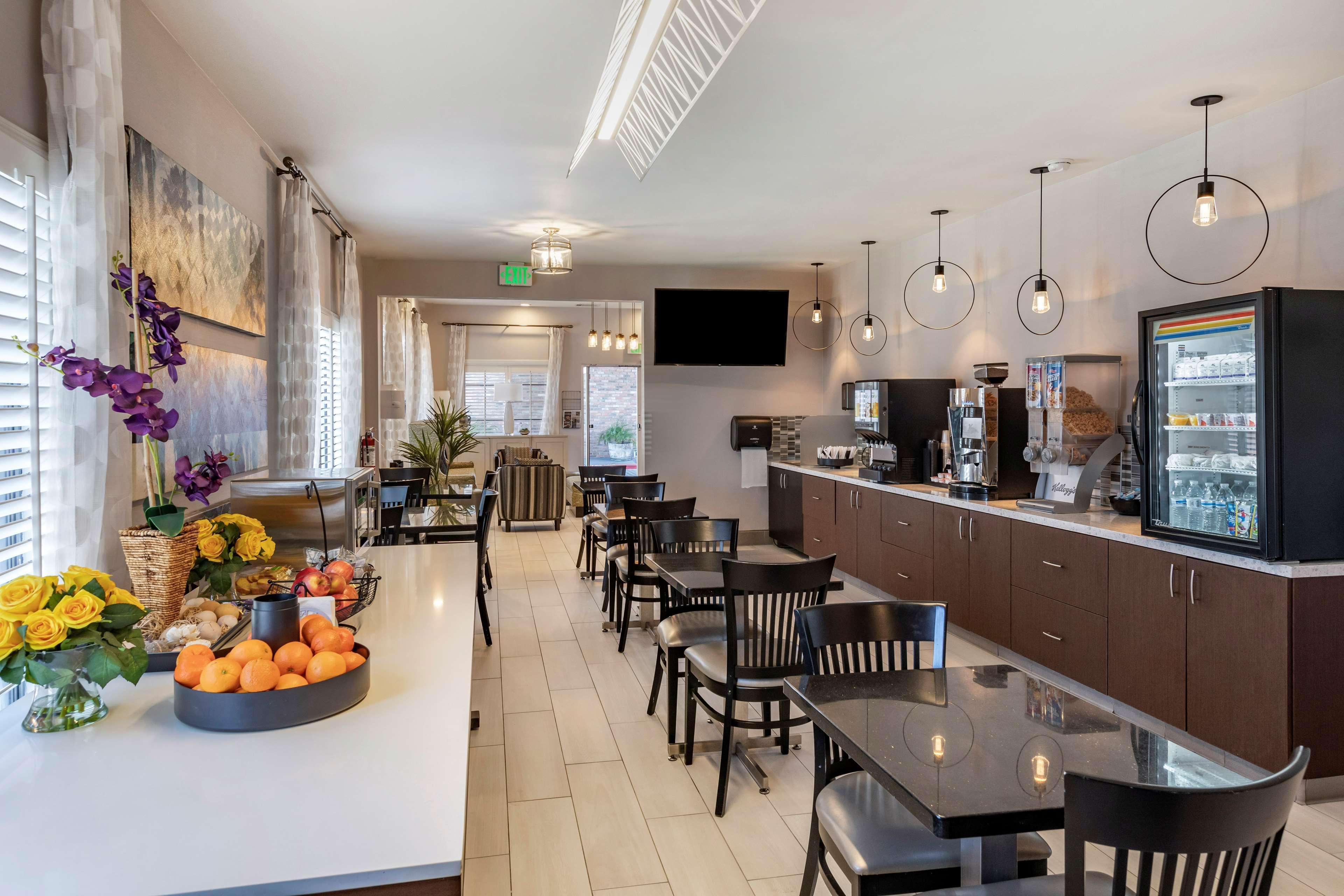 Best Western Country Inn Темекула Экстерьер фото
